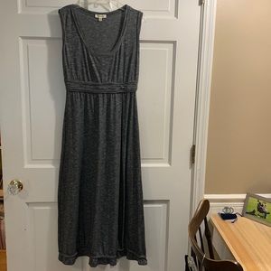 Max Studio sleeveless maxi dress